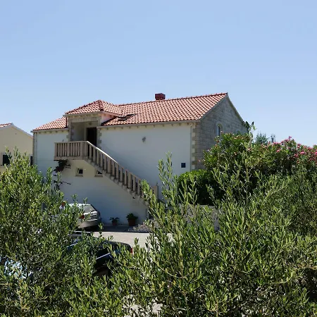 Plavac Mali-1 By Interhome Gornji Dingač